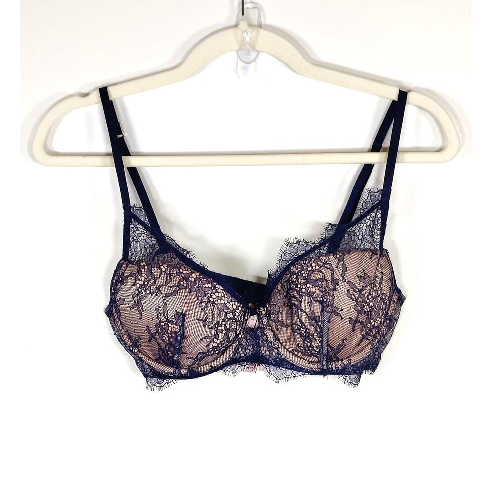 Victoria's Secret Dream Angels‎ Lined Plunge Lace Bra Navy Nude 34C